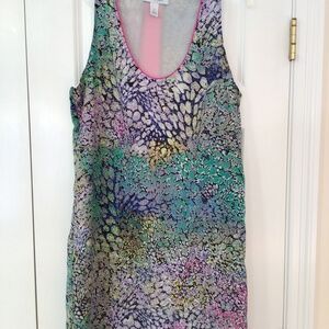 Tank style dress in polyester with hot pink piping and a hot pink stripe on back
